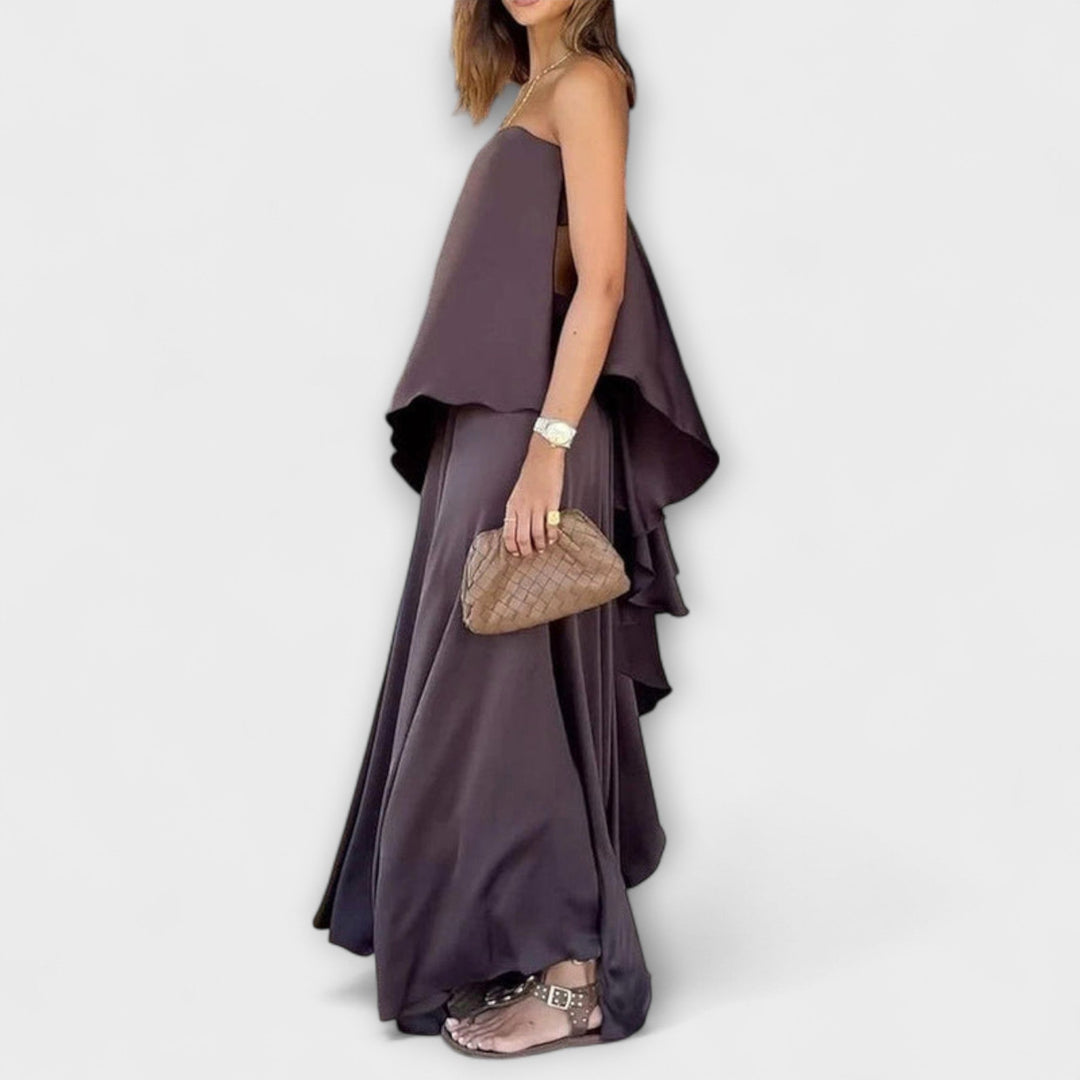 Ruby - Eleganter trägerloser Top und Rock