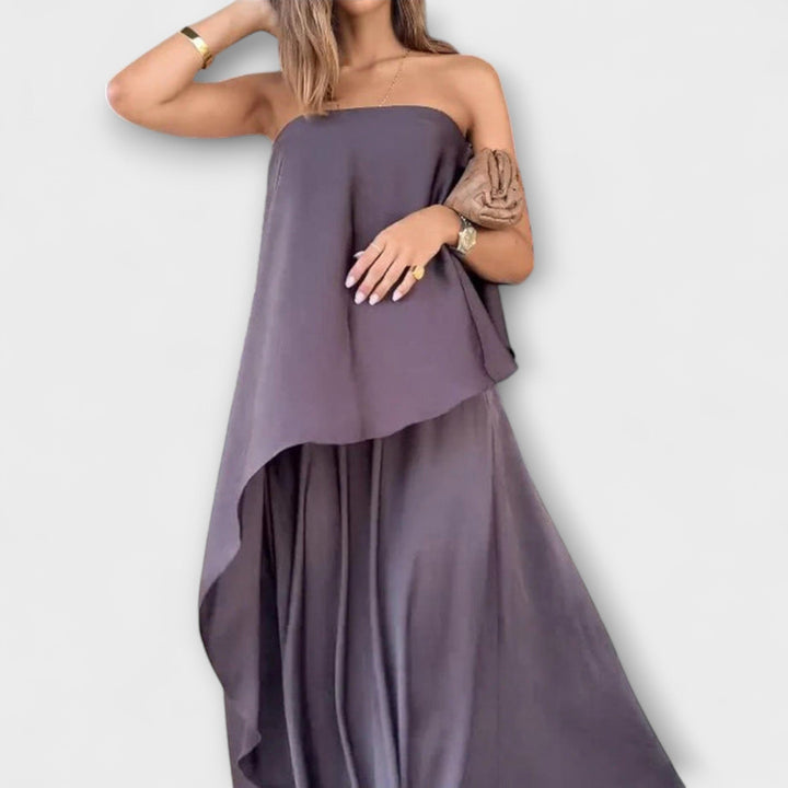 Ruby - Eleganter trägerloser Top und Rock